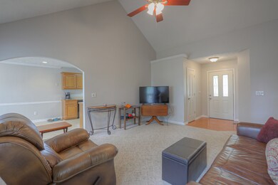 61 Cimarron Cir, Manchester, TN 37355 - photo 3