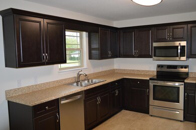 2614 Butterfly Aly, Crestview, FL 32536 - photo 2