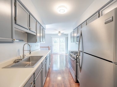 2214 Colorado Ave unit 4, Elgin, IL 60123 - photo 6