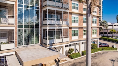 2350 1st St W unit 205, Fort Myers, FL 33901 - photo 3