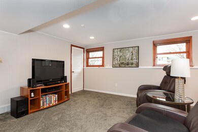 329 Tanoak Ln, Naperville, IL 60540 - photo 7