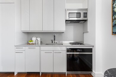 One Dalton unit 2402, Boston, MA 02115 - photo 5