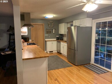 1210 Dollar St, West Linn, OR 97068 - photo 6