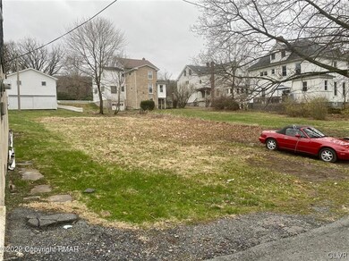 30 School St, Jim Thorpe, PA 18229 - photo 2