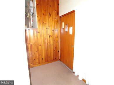 1516 Oak Rd, Pennsburg, PA 18073 - photo 4