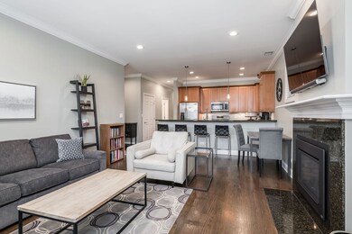 2715 N Southport Ave unit 2S, Chicago, IL 60614 - photo 4