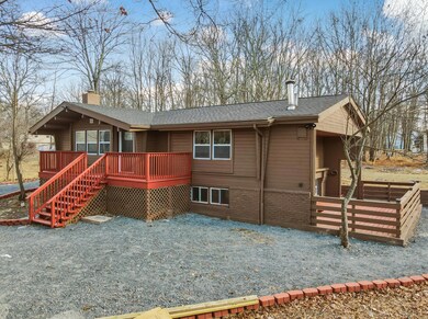 2161 Bushkill Cir, Bushkill, PA 18324 - photo 2