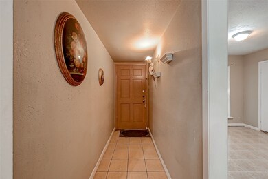 9519 Deanwood St, Houston, TX 77040 - photo 6