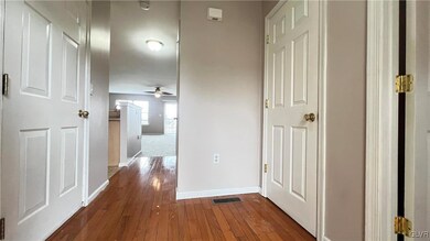 6885 Hunt Dr, Macungie, PA 18062 - photo 5