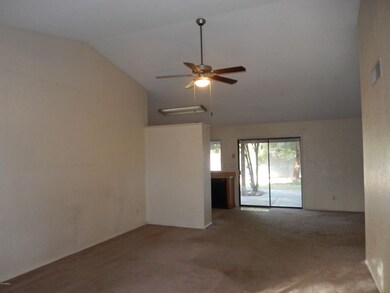 Great Rm-Dining Area-Door to Patio