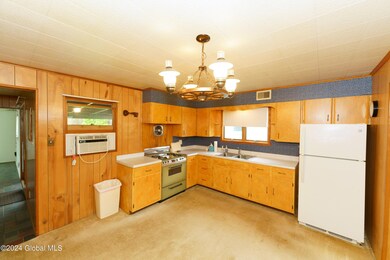 2 Danube Dr, Schenectady, NY 12309 - photo 6