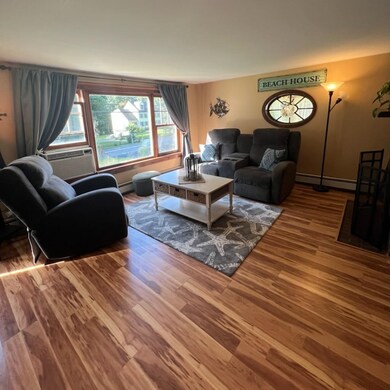 36 Whittier St, Newton, NH 03858 - photo 5