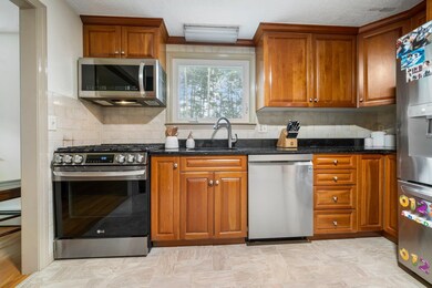 52 Twiss Ln, Hollis, NH 03049 - photo 4