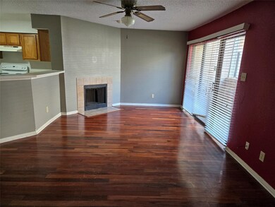 2300 Old Spanish Trail unit 1127, Houston, TX 77054 - photo 2