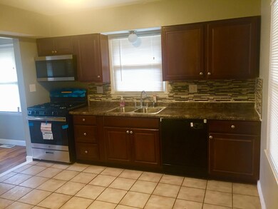 2255 Fenton St, Columbus, OH 43224 - photo 3