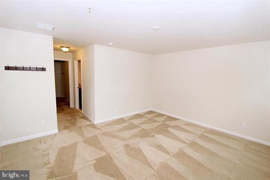 3024 Rittenhouse Cir unit 37, Fairfax, VA 22031 - photo 6