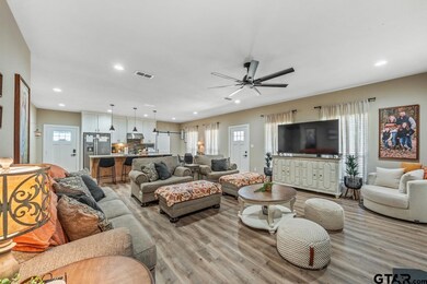 1190 County Road 3900, Hawkins, TX 75765 - photo 5