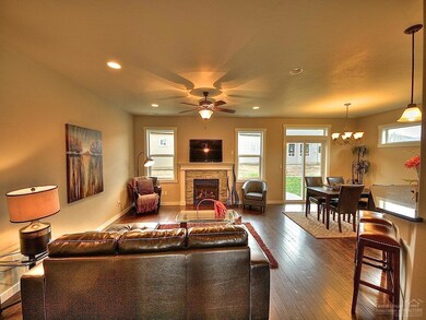 3667 SW Pumice Place, Redmond, OR 97756 - photo 6