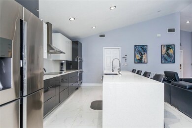 1009 Brayton Ln, Davenport, FL 33897 - photo 7