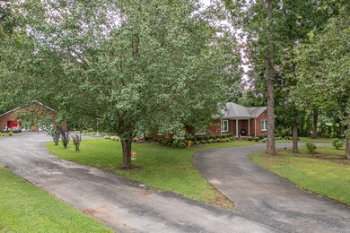 1909 Madison St, Shelbyville, TN 37160 - photo 3