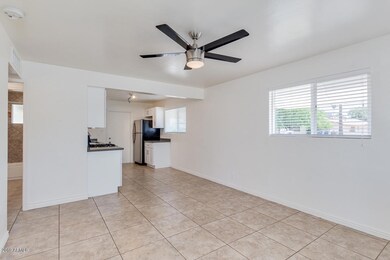 3526 E Montecito Ave unit 8, Phoenix, AZ 85018 - photo 2