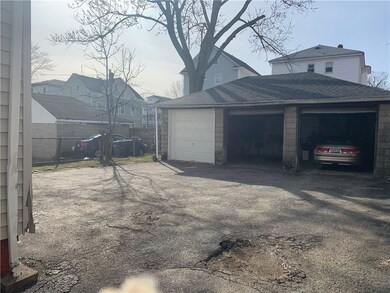 46 Malbone St, Providence, RI 02908 - photo 3