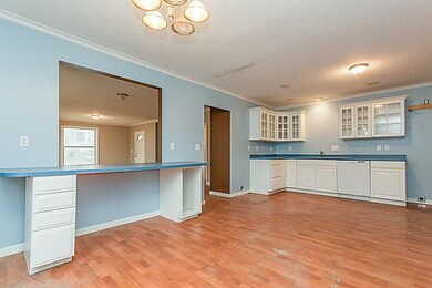 409 F Ave NW, Cedar Rapids, IA 52405 - photo 5