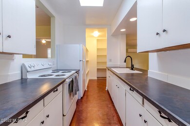 New counters, backsplash and appliances