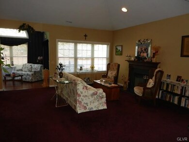 2643 Terrwood Dr W unit 199, Macungie, PA 18062 - photo 6