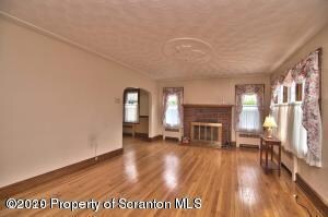 608 Colfax Ave, Scranton, PA 18510 - photo 3