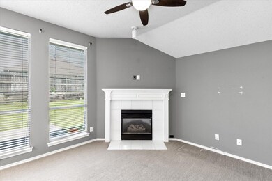 6105 Cliffbrook Dr, North Richland Hills, TX 76180 - photo 6