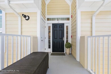 02-Entryway