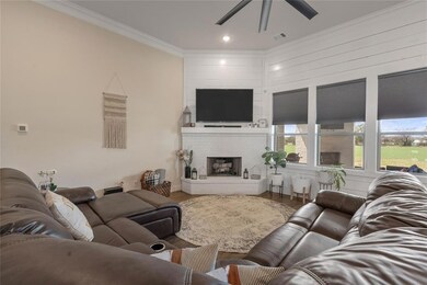 219 N Katy Ranch Ct, Weatherford, TX 76085 - photo 5