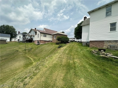 502 W Main St, Barnesville, OH 43713 - photo 4