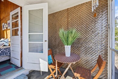 4-web-or-mls-82-shore-rd