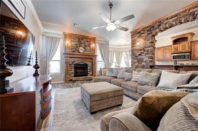 914 Kelsi Dr, Moore, OK 73160 - photo 6