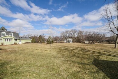 5N325 Oak Rd, Saint Charles, IL 60175 - photo 5