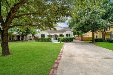 717 W 41st St, Houston, TX 77018 - photo 4