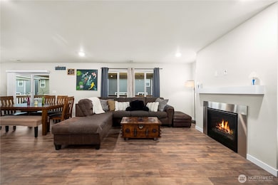 912 Vine Maple St SE, Lacey, WA 98503 - photo 3