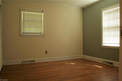 564 Newbern Ave, Asheboro, NC 27205 - photo 5