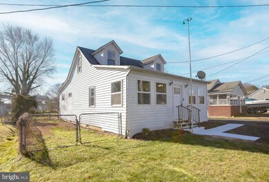 24048 N Patuxent Beach Rd, California, MD 20619 - photo 2