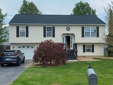 BRAND NEW ROOF  4/21/25