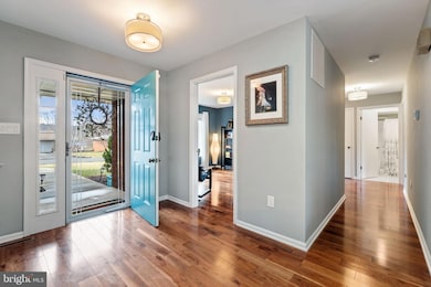 239 Dover Rd, Warrenton, VA 20186 - photo 7