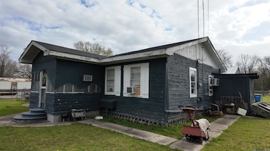 12375 Clay St, New Roads, LA 70760 - photo 2