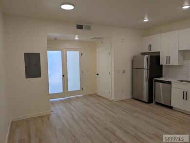 311 E Lorene St unit 2206, Rexburg, ID 83440 - photo 6