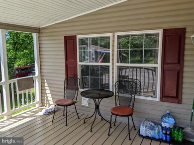 326 Landola Ave, Mount Wolf, PA 17347 - photo 6