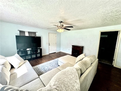 205 W 5th St, Pineville, MO 64856 - photo 6