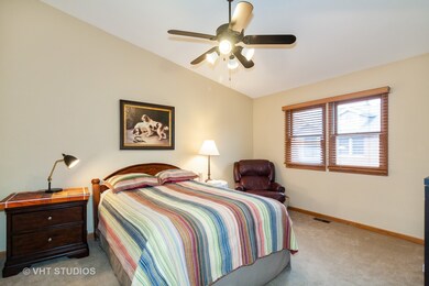 201 S York St unit B, Elmhurst, IL 60126 - photo 4