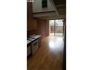 134 High St unit 4, Eugene, OR 97401 - photo 5