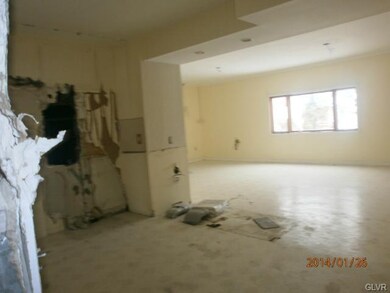 1112 N Wahneta St unit 1116, Allentown, PA 18109 - photo 2